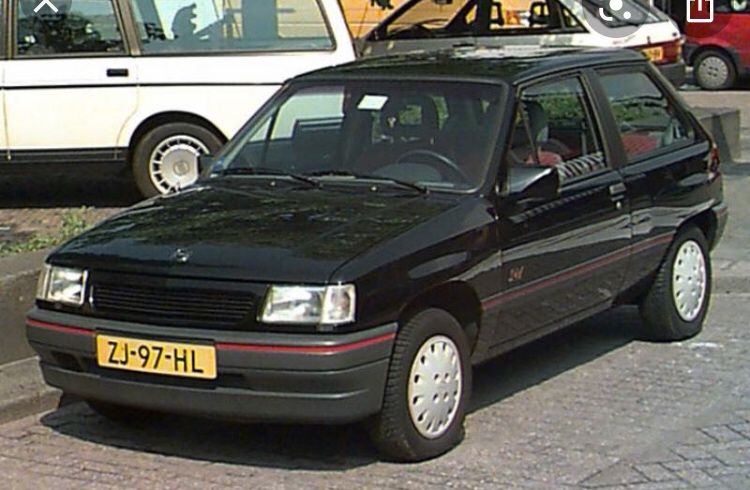 Opel corsa A 1 e 2 serie