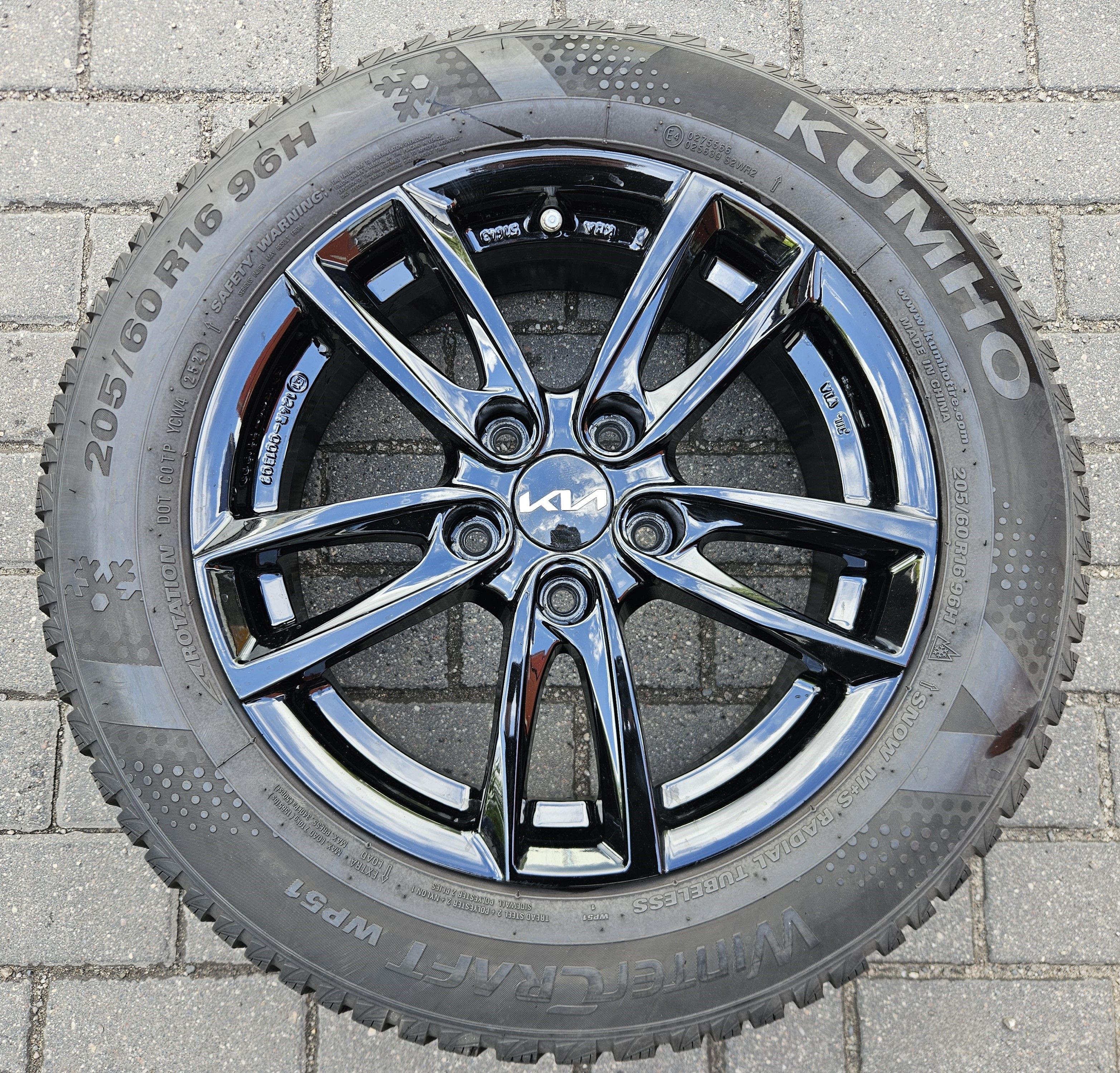 4x Felgi alu KIA OE 6.5 x 16 5x114,3 ET40 CZARNE Ceed Proceed XCeed