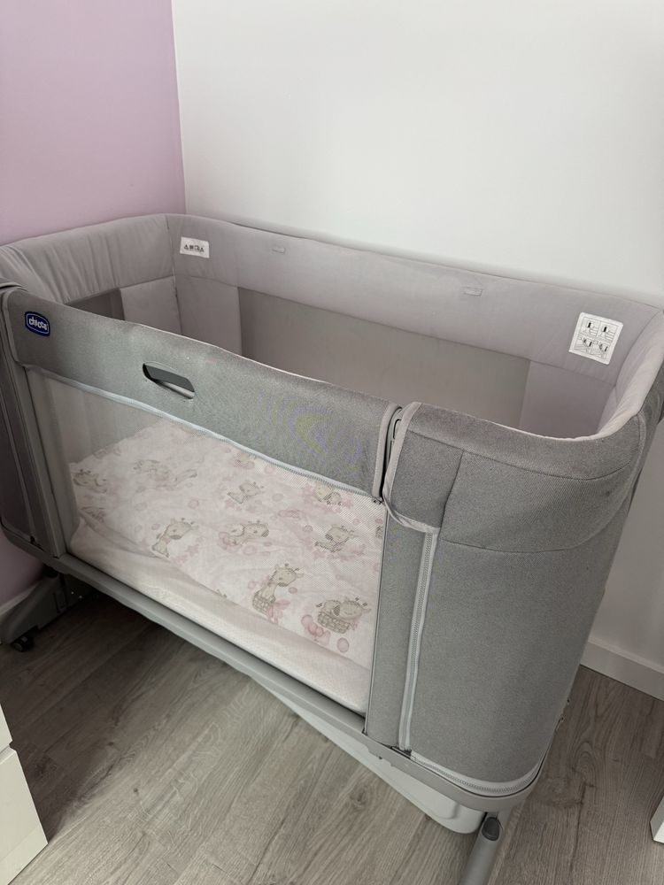 Chicco Next2Me Forever – łóżeczko dziecięce 3w1 - stan bdb