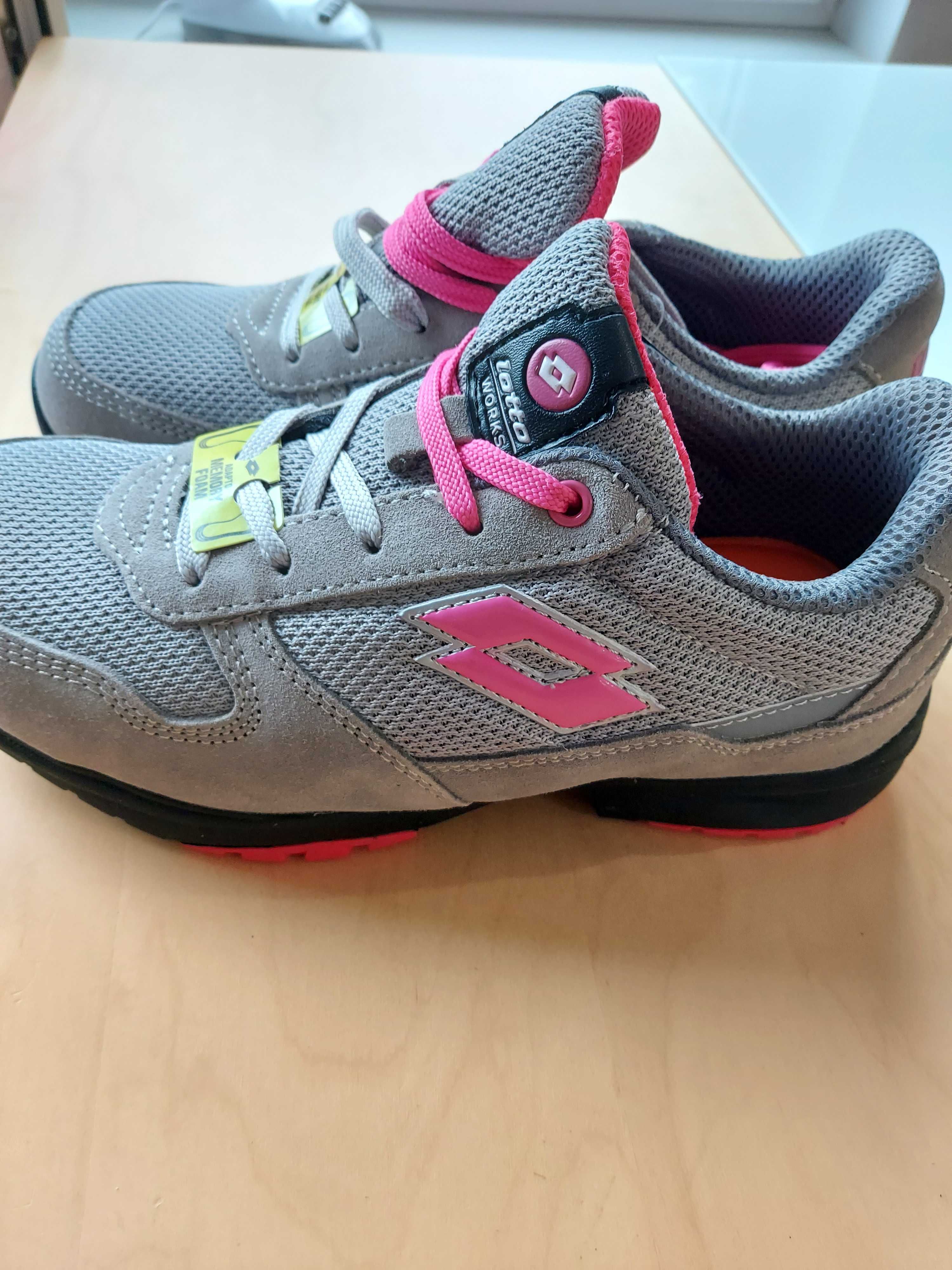 Buty LOTTO Flex EVO 500 W S1P rozm. 40