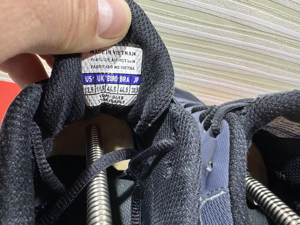 Кроссовки Mizuno Wave Phantom 2 Розмір 47 Original