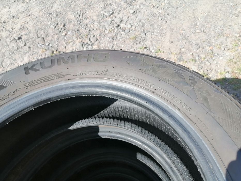Резина 185/65r15 kumho m+s 8 мм 24 рік
