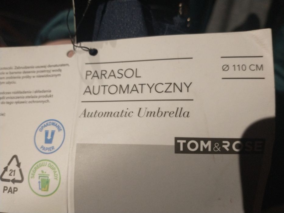 Nowa parasolka skladana