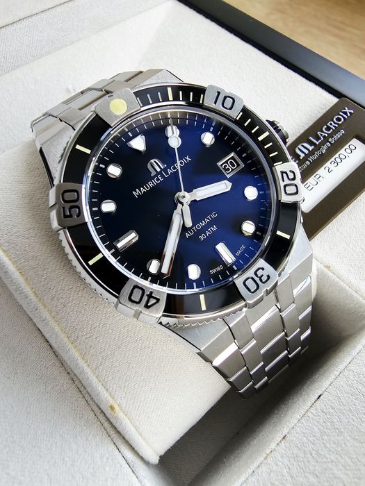 Maurice Lacroix Aikon AI6057