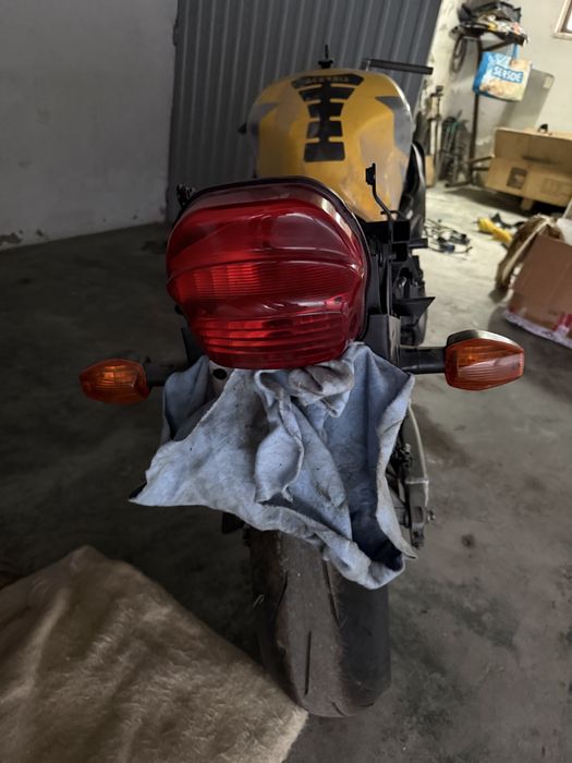 Honda CBR 1100 XX peças