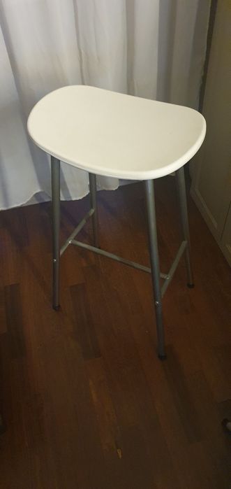 Banco branco altra 70 cm