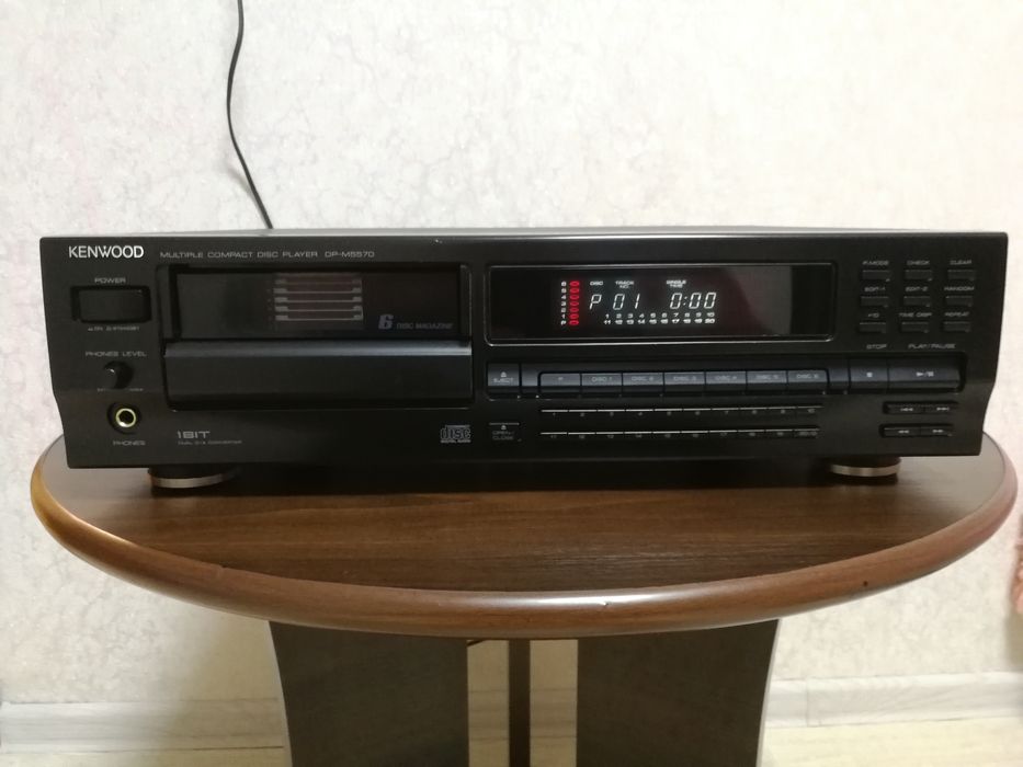 CD програвач Kenwood DP-M5570 Пульт!
