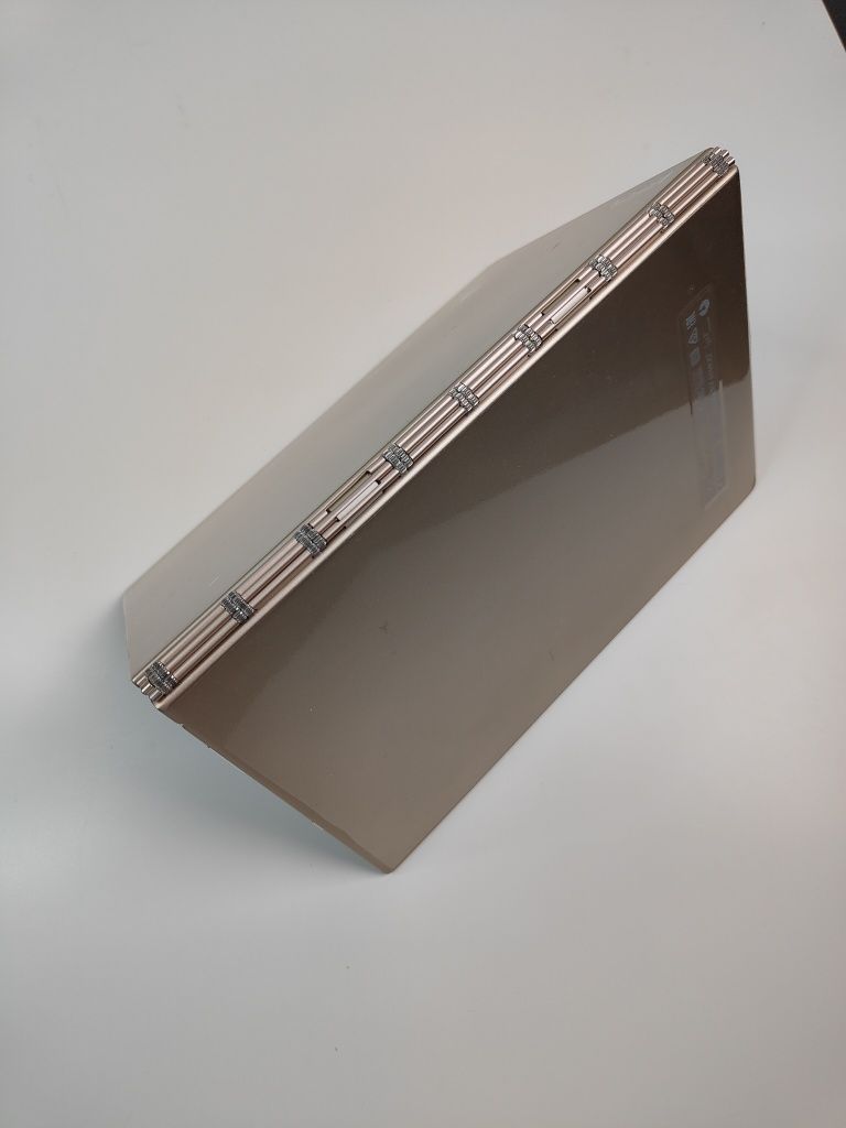 Lenovo YB1-X90F Laptop/Tablet (ZADBANY)