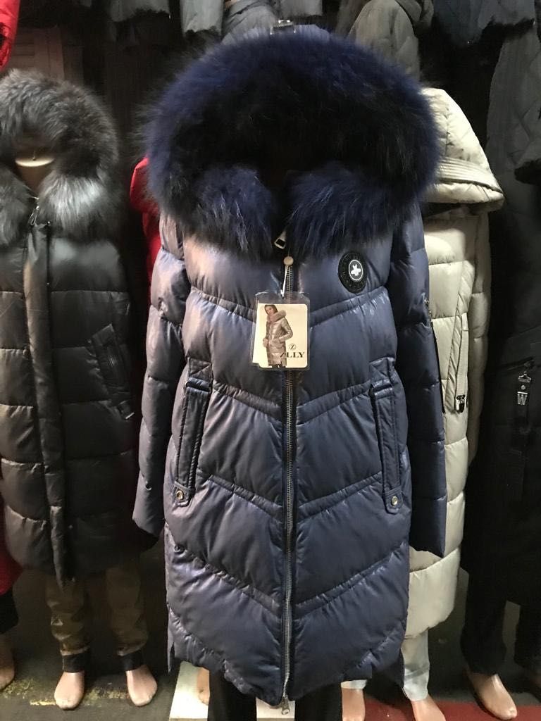Женская зимняя куртка пуховик большого размера