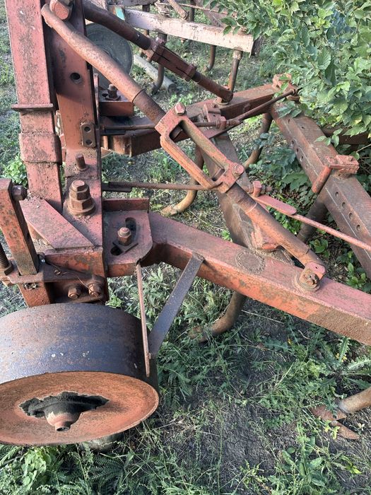 Продам глиборозрихлювач-стерньовий культиватор