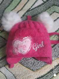 Продам зимнюю шапку для девочки