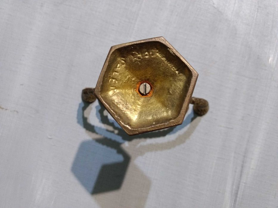 Menora, świecznik siedmioramienny