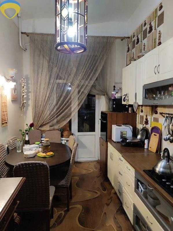 Квартира  110кв.м ул.Бреуса рядом со школой