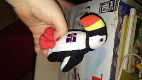 игрушка мягкая птица тупик символ Исландия флаг