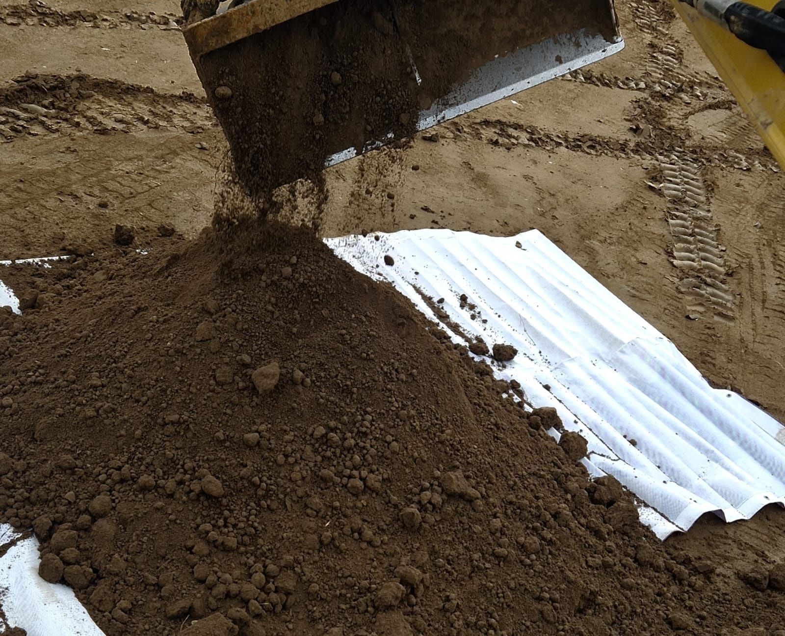 Ziemia ogrodowa  czysta humus naturalna z dostawą
