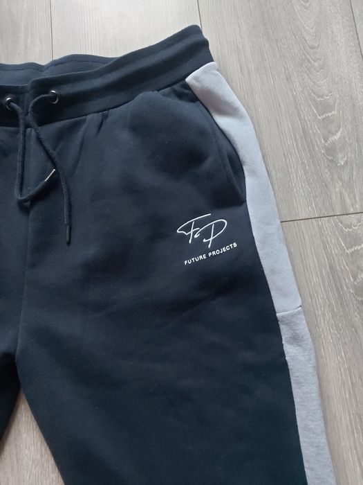 Утепленные спортивные штаны р.-L