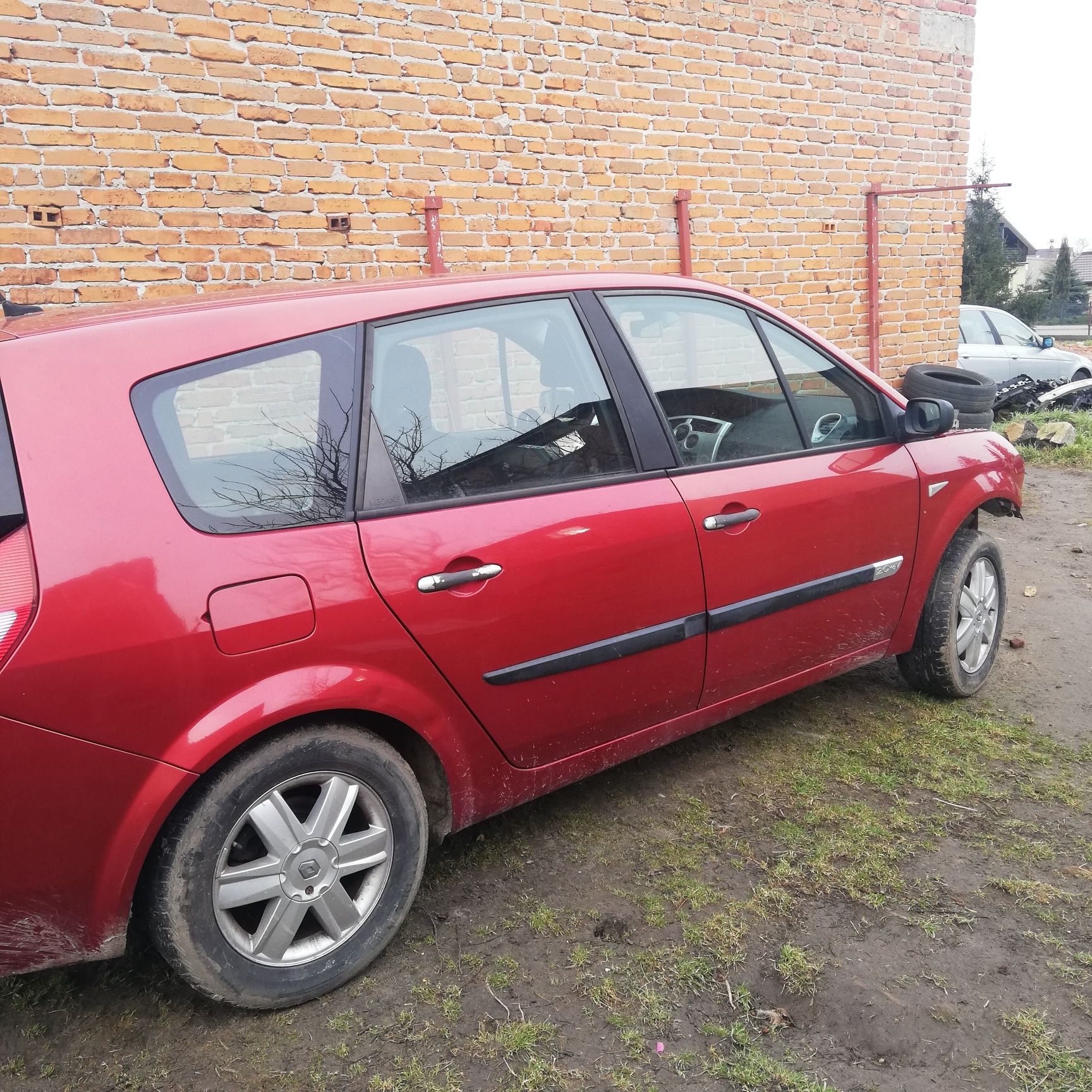 Renault Grand Scenic 2 TEB76 części fotele felgi drzwi lusterka liczni