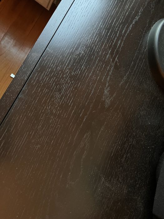 Móvel tipo de TV em madeira maciça