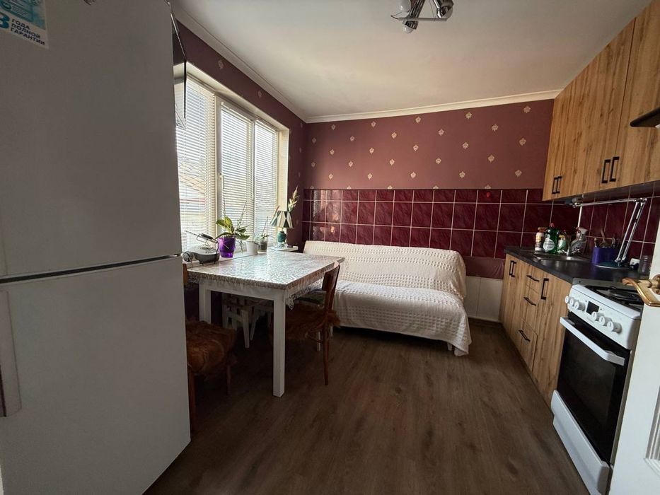 Продаж частини будинку