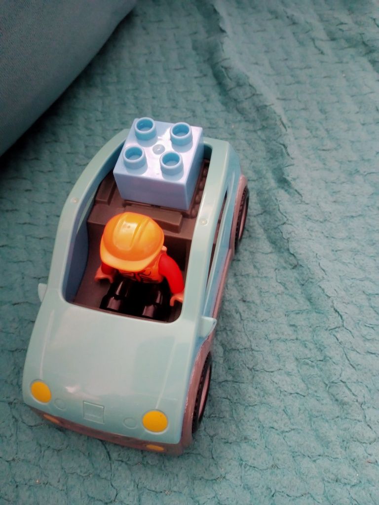 Samochód auto LEGO Duplo + kierowca