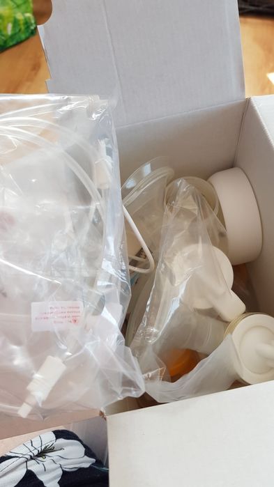 Podwójny laktator elektryczny Lionelo