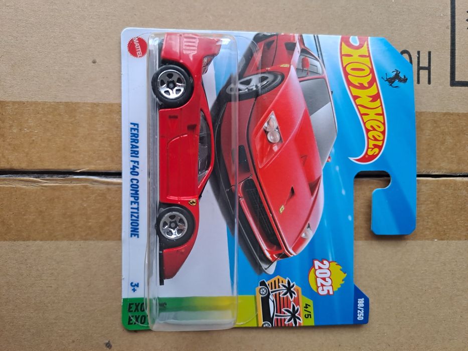 Hot wheels Ferrari f40 competizione