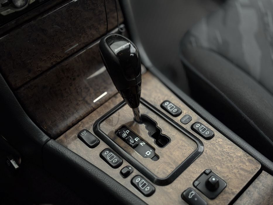 Mercedes-Benz W210 E320 4matic