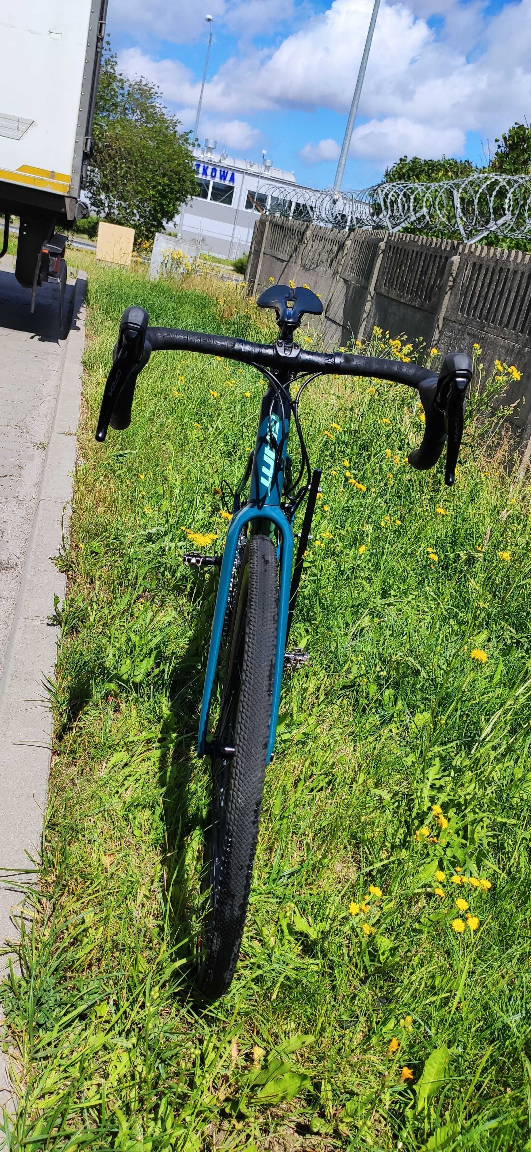 Doinwestowany gravel Giant Revolt 1 GRX rozmiar M/L