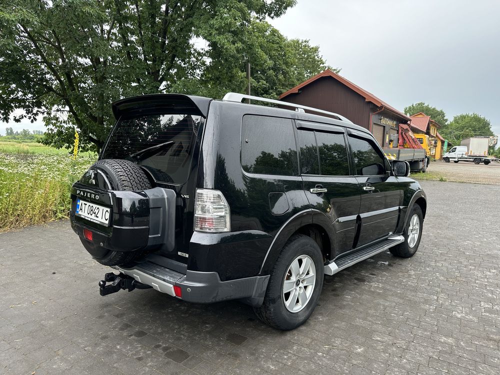 Mitsubishi Pajero Wagon
