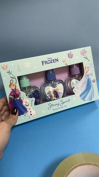 Подарунковий набір для дівчаток Disney Frozen Strong Spirit