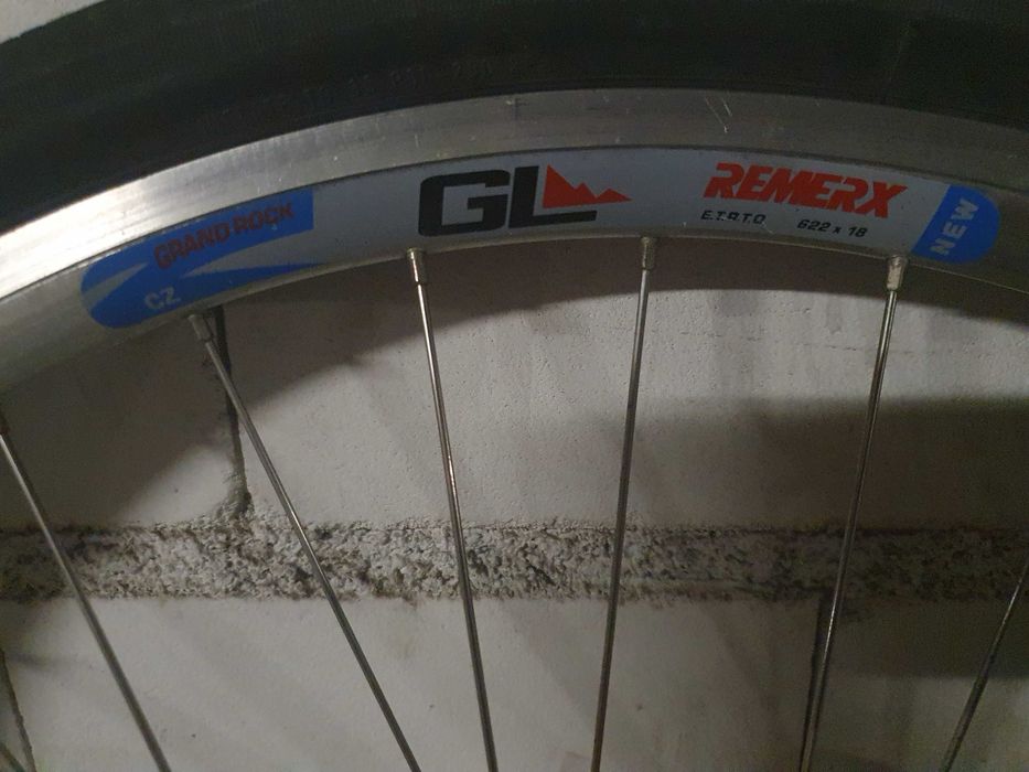 Koło rowerowe tylne 28