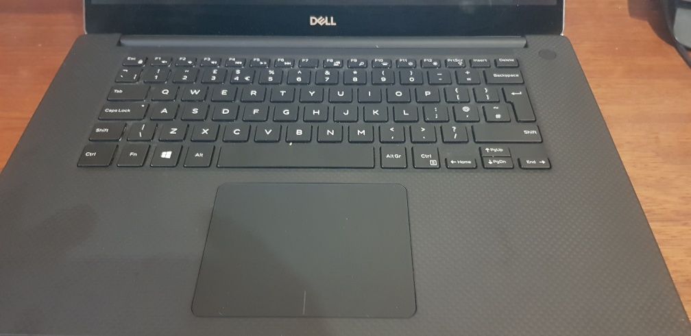 Dell XPS 15 7590 OLED 4K touch 32Gb Ram