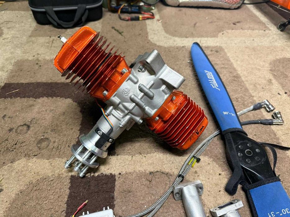 Samolot rc , silnik 3w170
