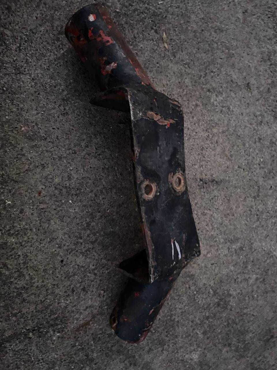 Дуги ІЖ з кріпленнями