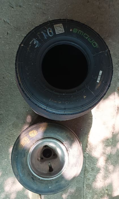 2 karts, reboque, acessorios