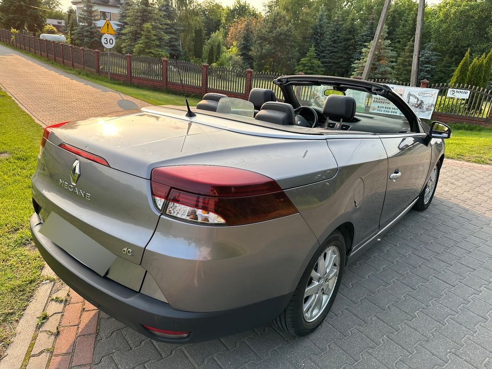 Renault Megane RENAULT Megane CC 1.9 dCi Privilege