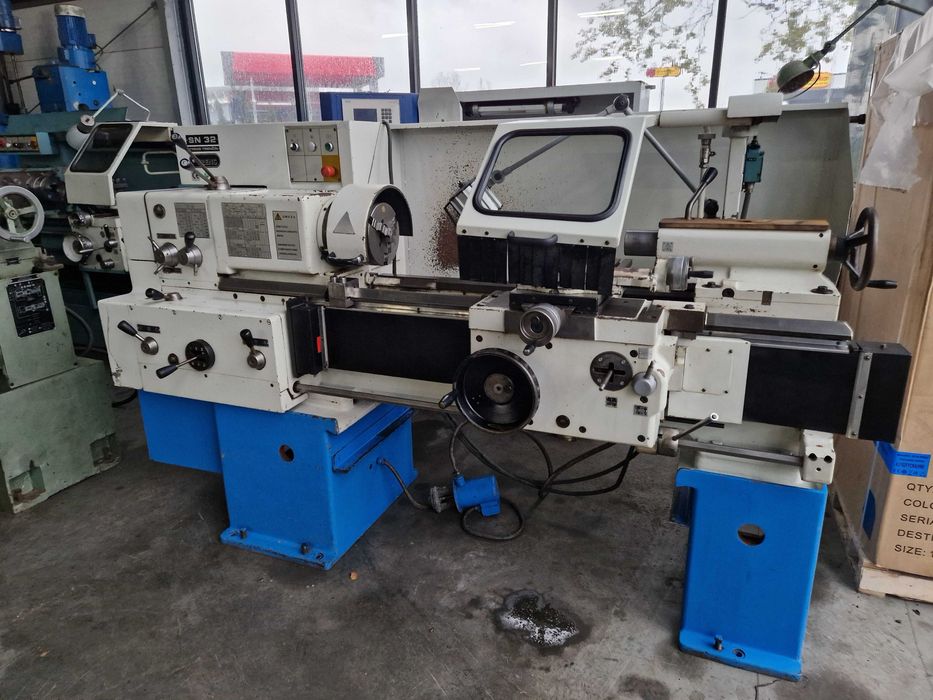 Tokarka SN 32 x 750