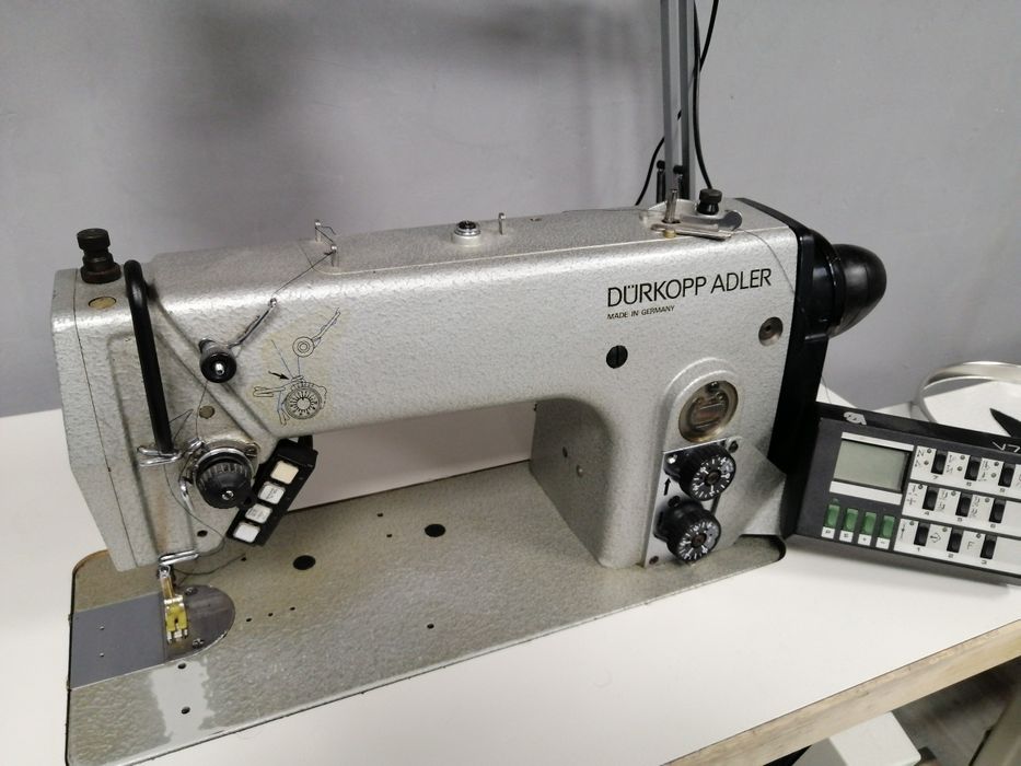 Швейная машина durkopp adler 272
