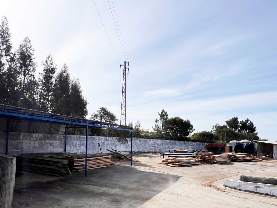 Alugar espaço Rio Maior por estofador