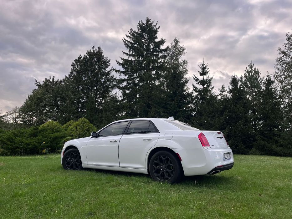 Chrysler 300 Chrysler 300s AWD 2022 3.6 4x4