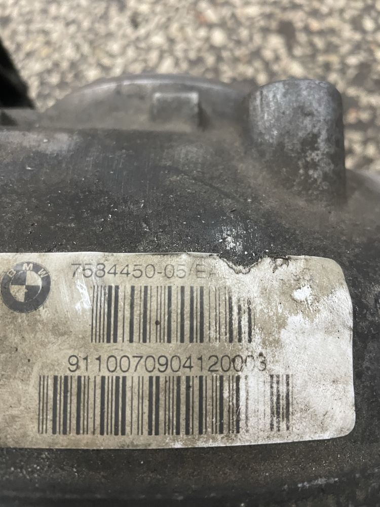 Задний редуктор BMW F10 2,0d автомат 2,93