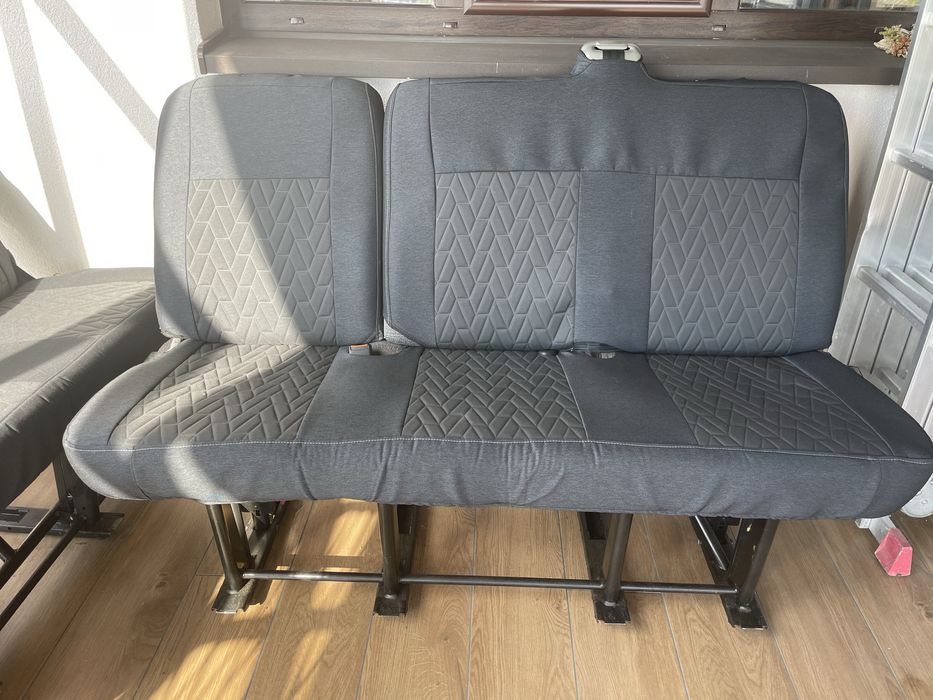 Сидіння Reno Trafic Opel Vivaro 2 ряд