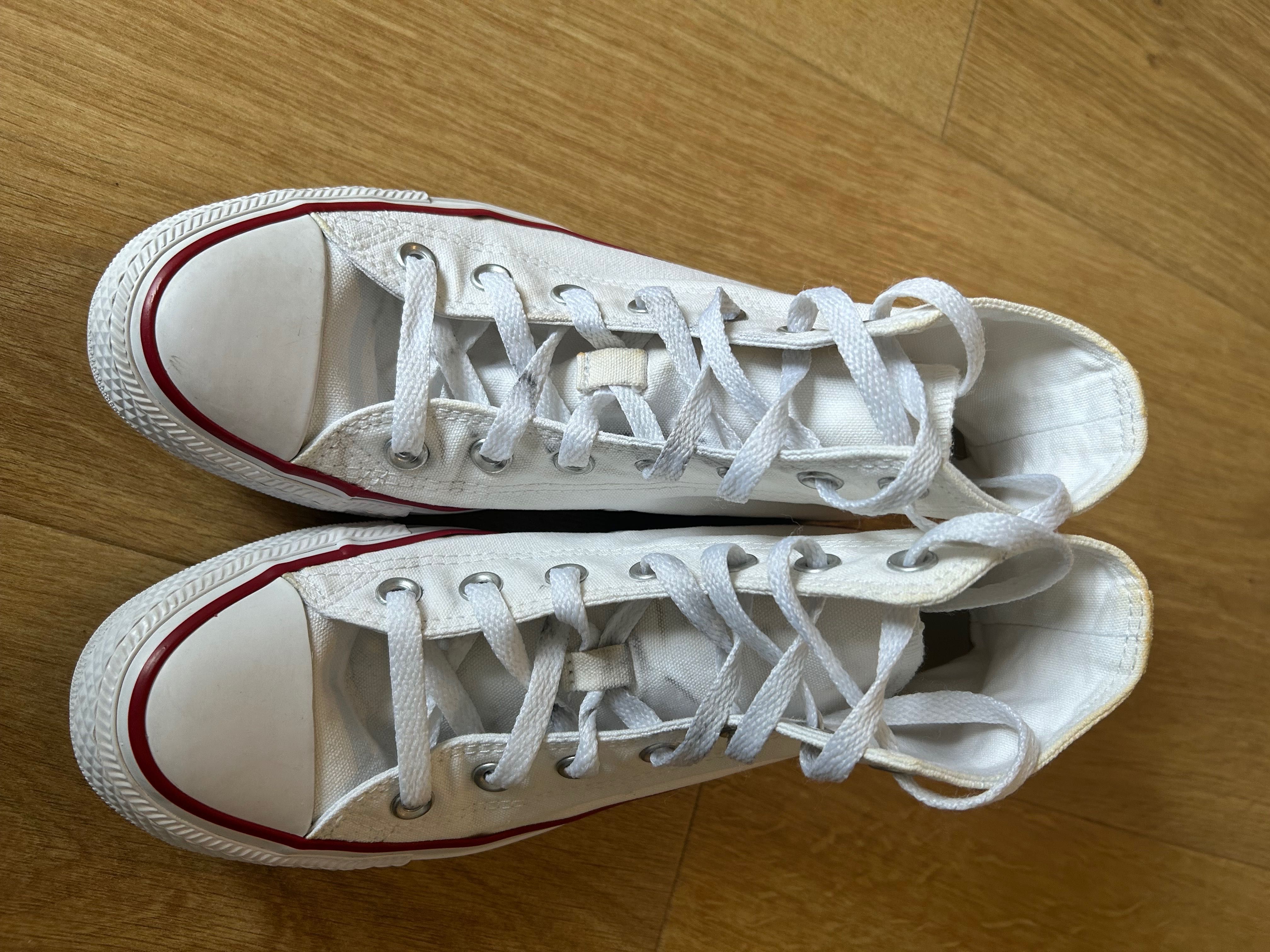 Buty białe converse