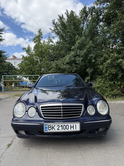 Mercedes e270 w210