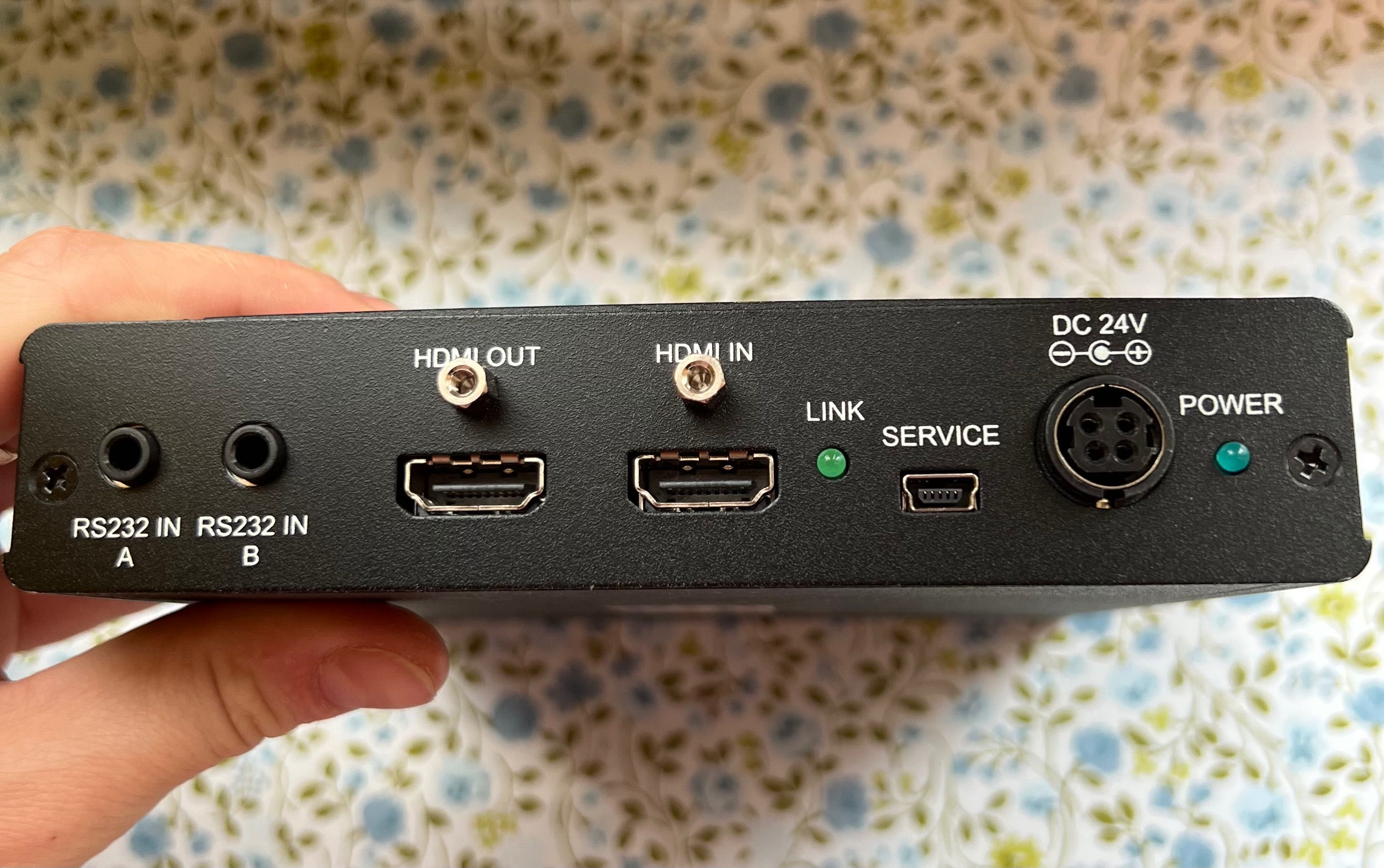 2-kanałowy nadajnik HDMI i dwukierunkowy IR po skrętce, HDBaseT