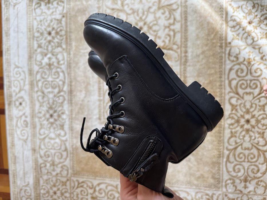 Черевики натуральна шкіра ,жіночі  черевики 37розмір