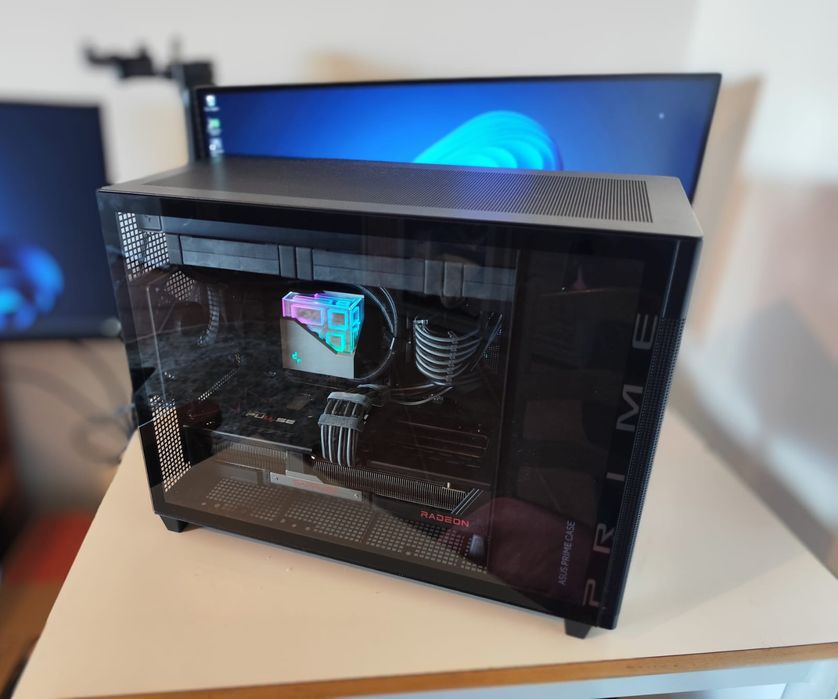 PC Gaming Ryzen 7800X3D & RX 9070XT