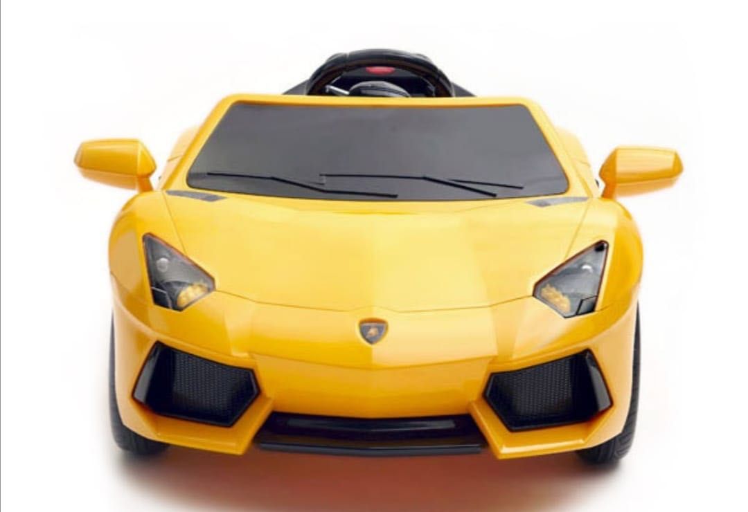 Carrinho  lamborghini com controlo parental