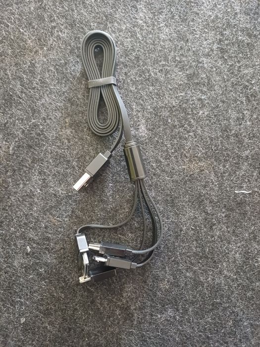 Cabos Usb com vários conectores