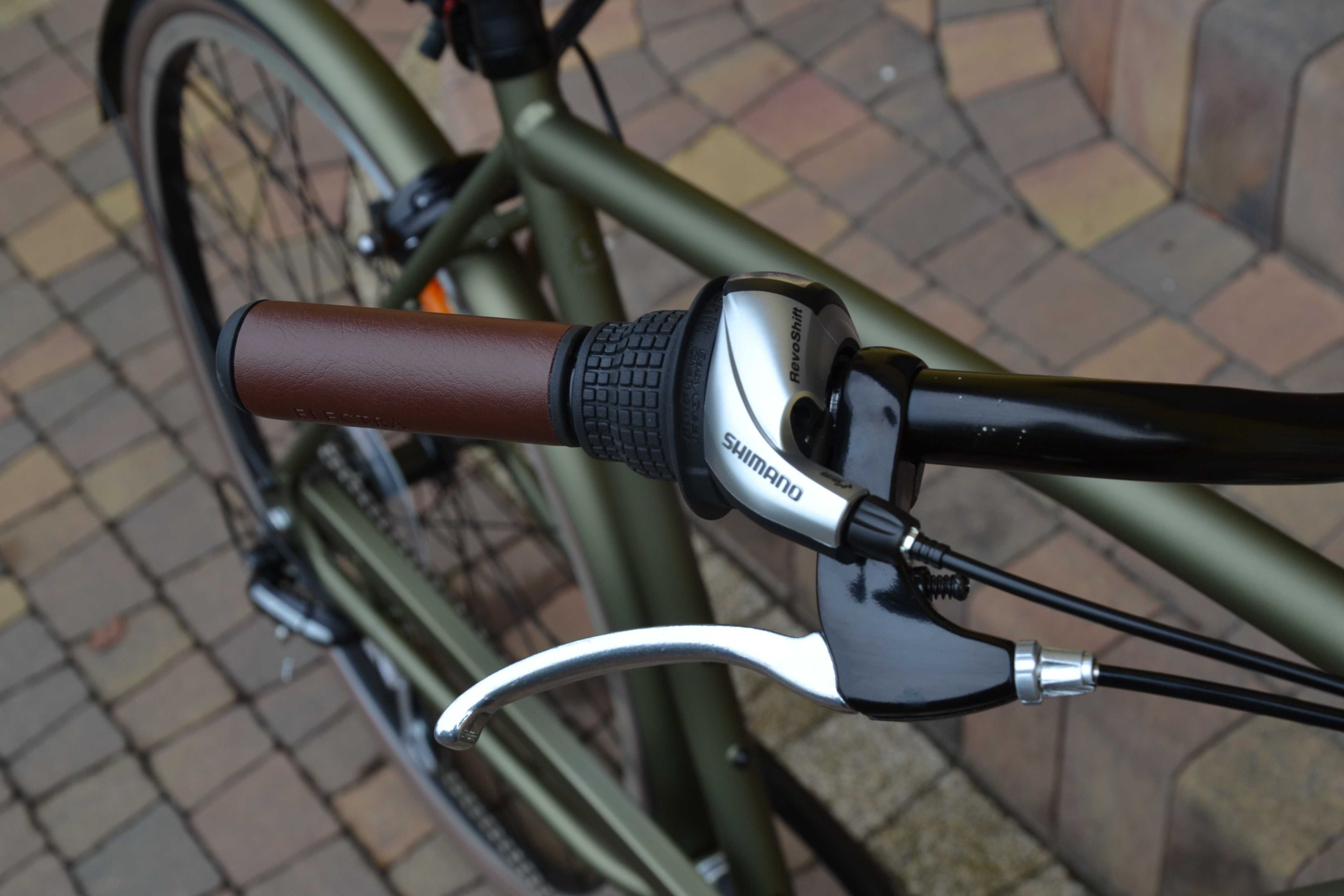 ELECTRA Loft 7D matte khaki wojskowy Shimano 7s rozmiar L Nowy 13,7kg